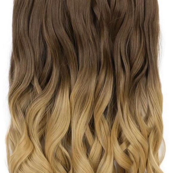 Hair Extensions - Picture 4 of 5